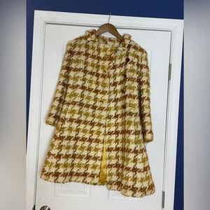 Vintage 60's double breasted wool houndstooth coat in yellow - small